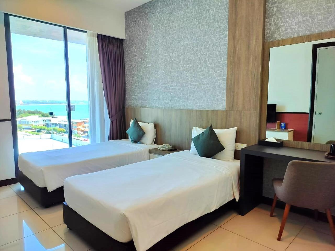 D'Wharf Hotel & Serviced Residence Πορτ Ντίξον Εξωτερικό φωτογραφία